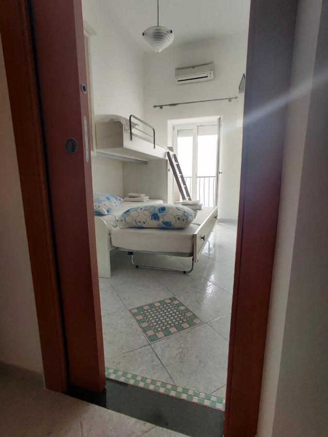 Casa Vacanze Da Serena Lacco Ameno  Ngoại thất bức ảnh